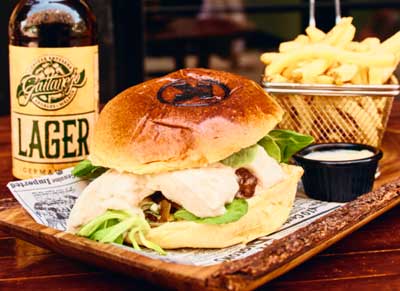 Restaurantes Sobresalientes para comer bien Málaga Kanival Burger